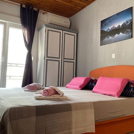Apartment Kuba Makarska Esterno foto