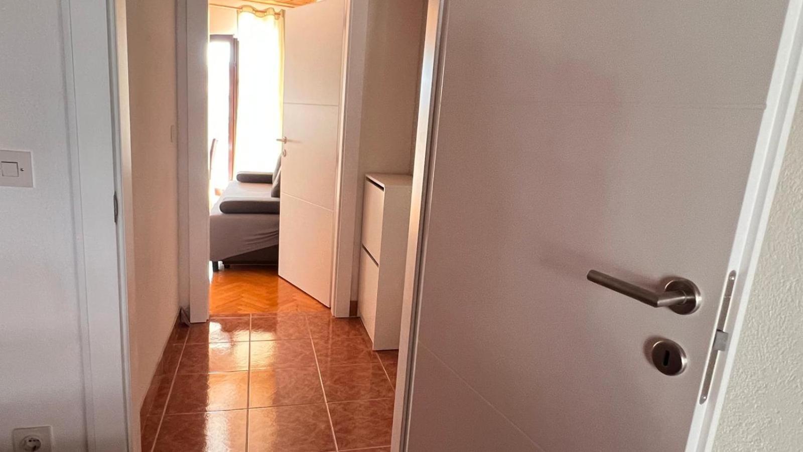 Apartment Kuba Makarska Esterno foto