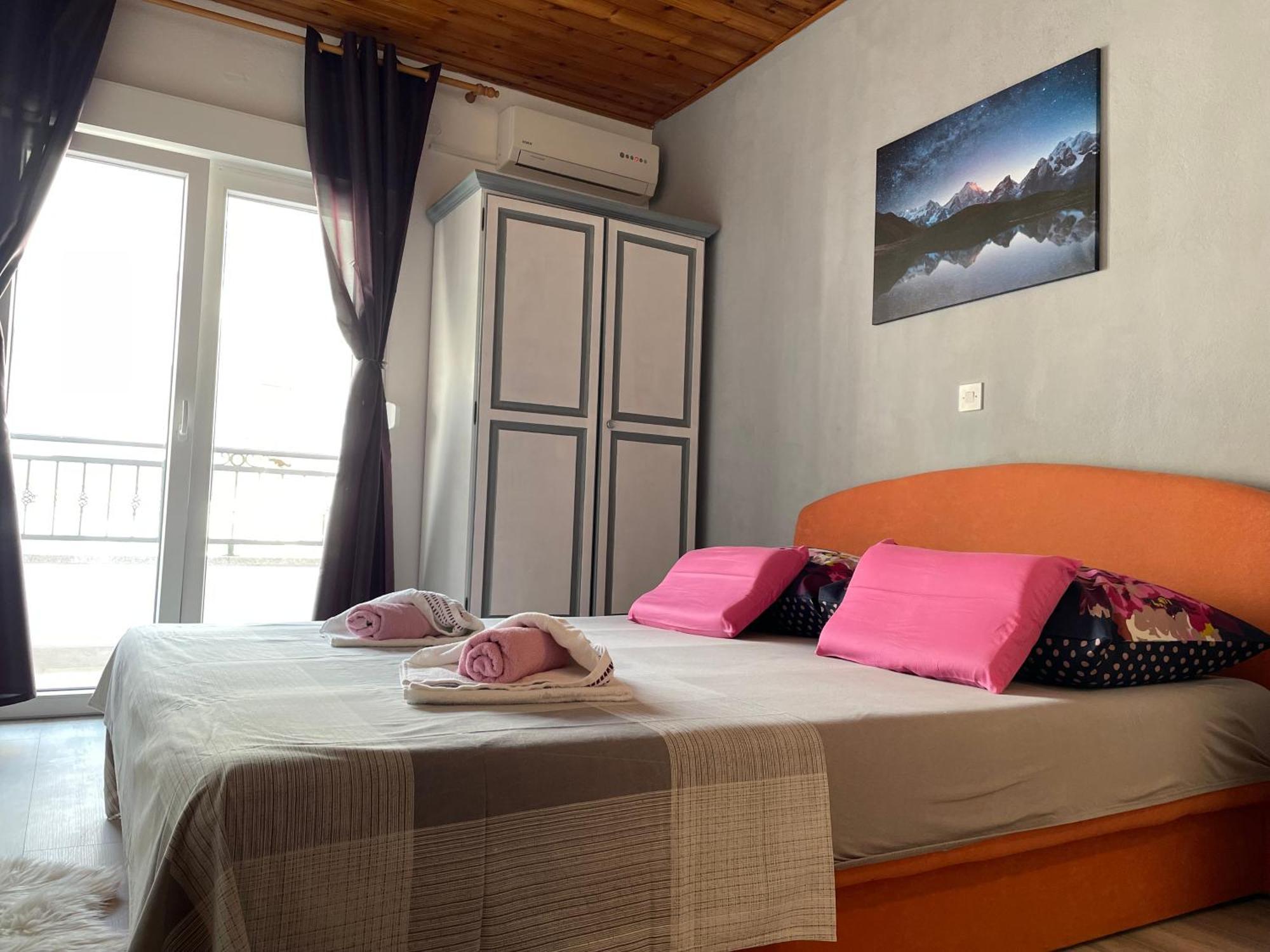 Apartment Kuba Makarska Esterno foto