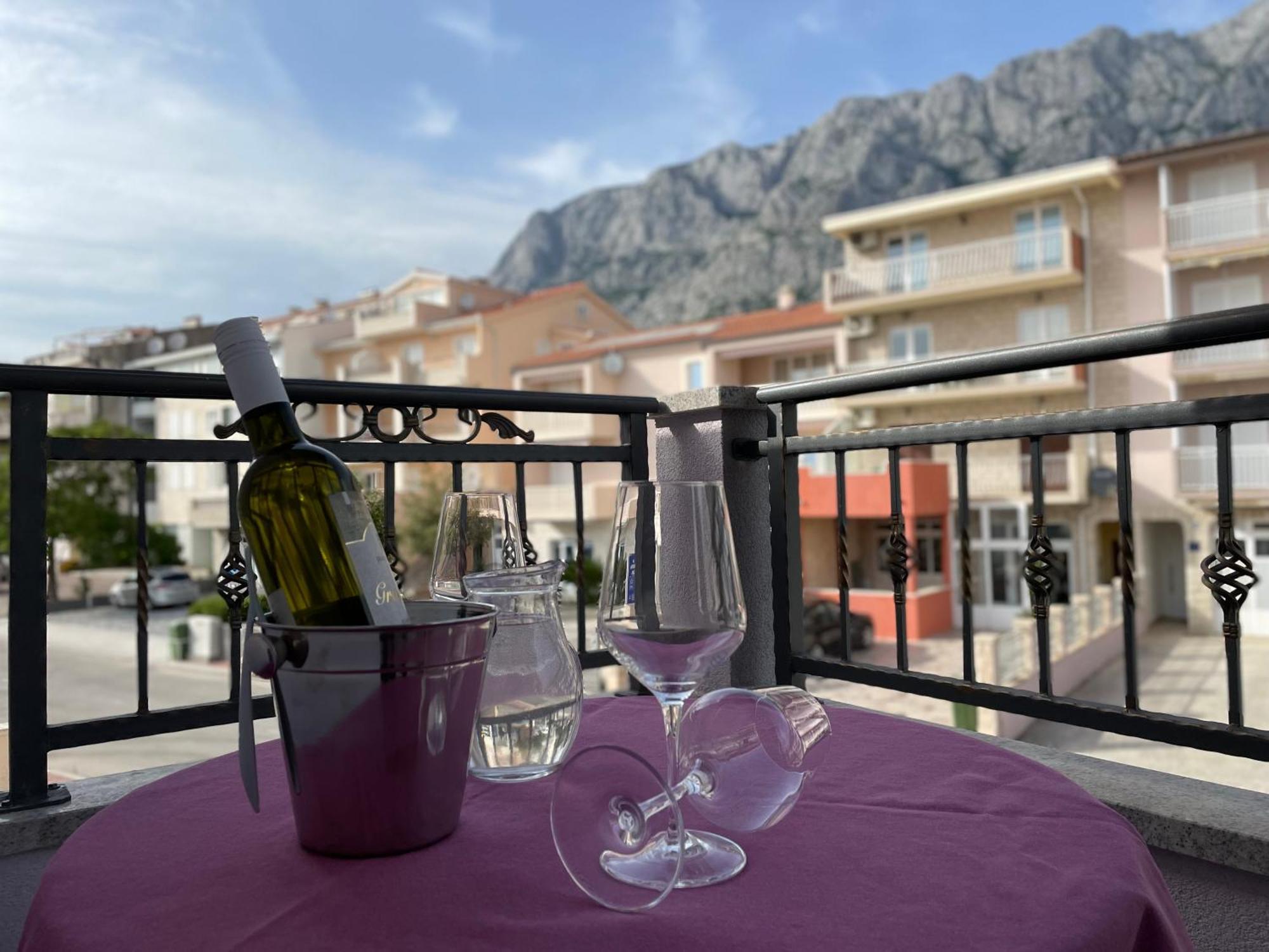 Apartment Kuba Makarska Esterno foto